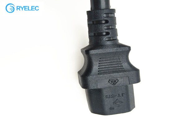 Schwarze Schnur der Schuko-Stecker-europäischen Macht zu Vde Iec-C13 mit Kabel 3*1.5mm2 fournisseur