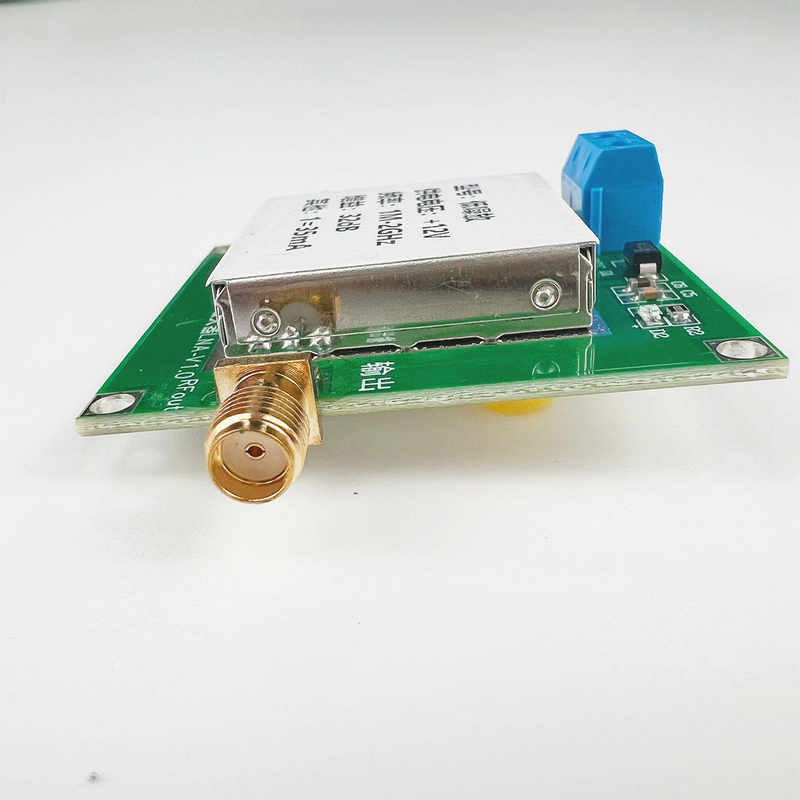 1-3000MHz 2,4GHz 20dB 0,01-2000MHz 2Ghz 32dB LNA RF Breitband Breitband Niedriglärm Leistungsverstärkermodul UHF HF VHF