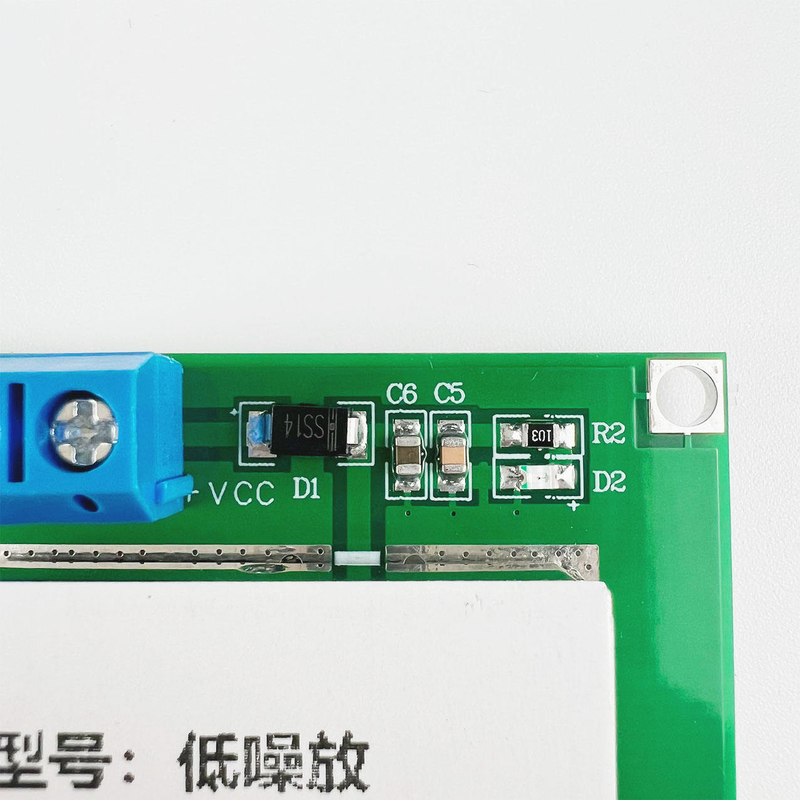 1-3000MHz 2,4GHz 20dB 0,01-2000MHz 2Ghz 32dB LNA RF Breitband Breitband Niedriglärm Leistungsverstärkermodul UHF HF VHF