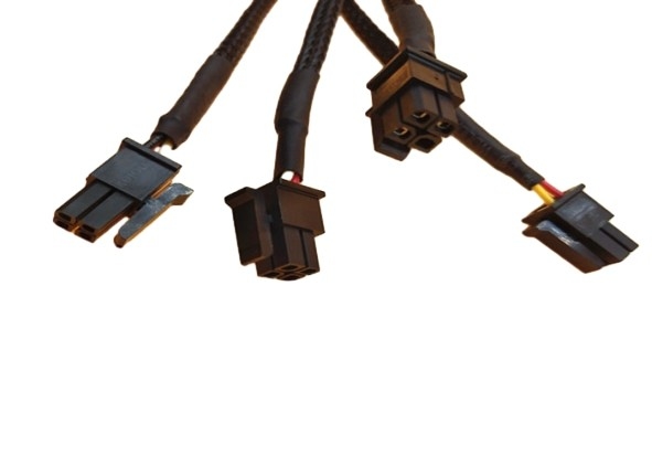passte schwarzes Verbindungsstück-Mikro 2*2p Molex 43025 3.0mm Neigung zu 3pin Jst - Kabelbaum Ph2.0 26awg