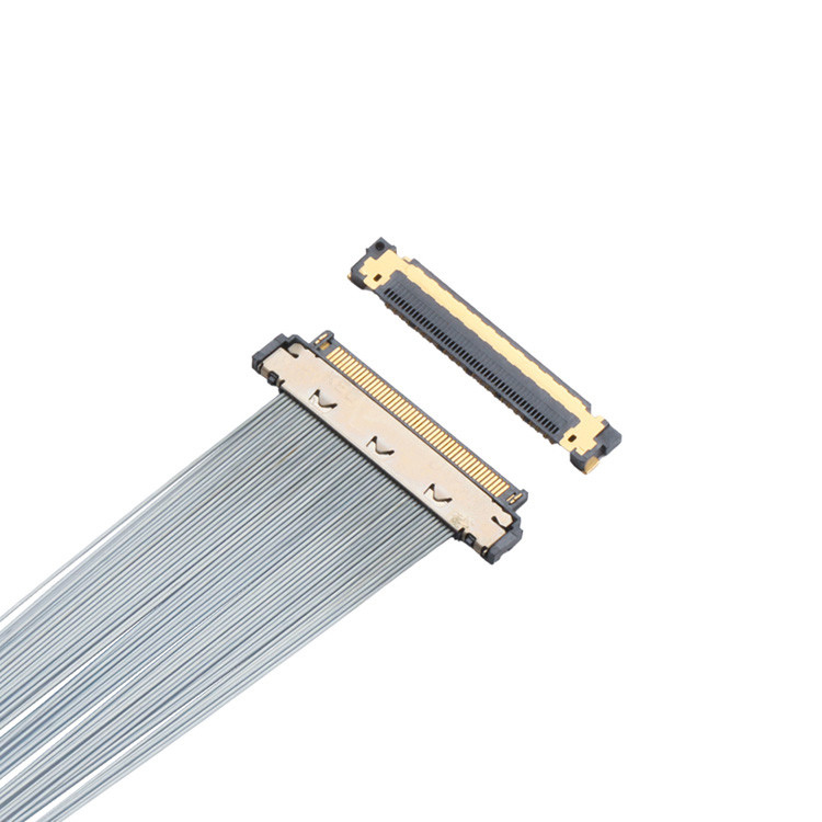 Mikrokoaxialkabelanwendung mit KEL XSL20-48S 0,25 mm Abstand, 44AWG und 46AWG