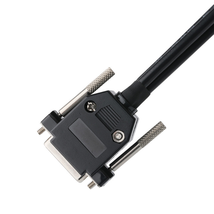 angepasste industrielle Kabelanschlüsse mit 3,0 mm Schwung DB-15P weiblich bis HSG 43025-0800 und Schwung 5,8 mm 691352710003
